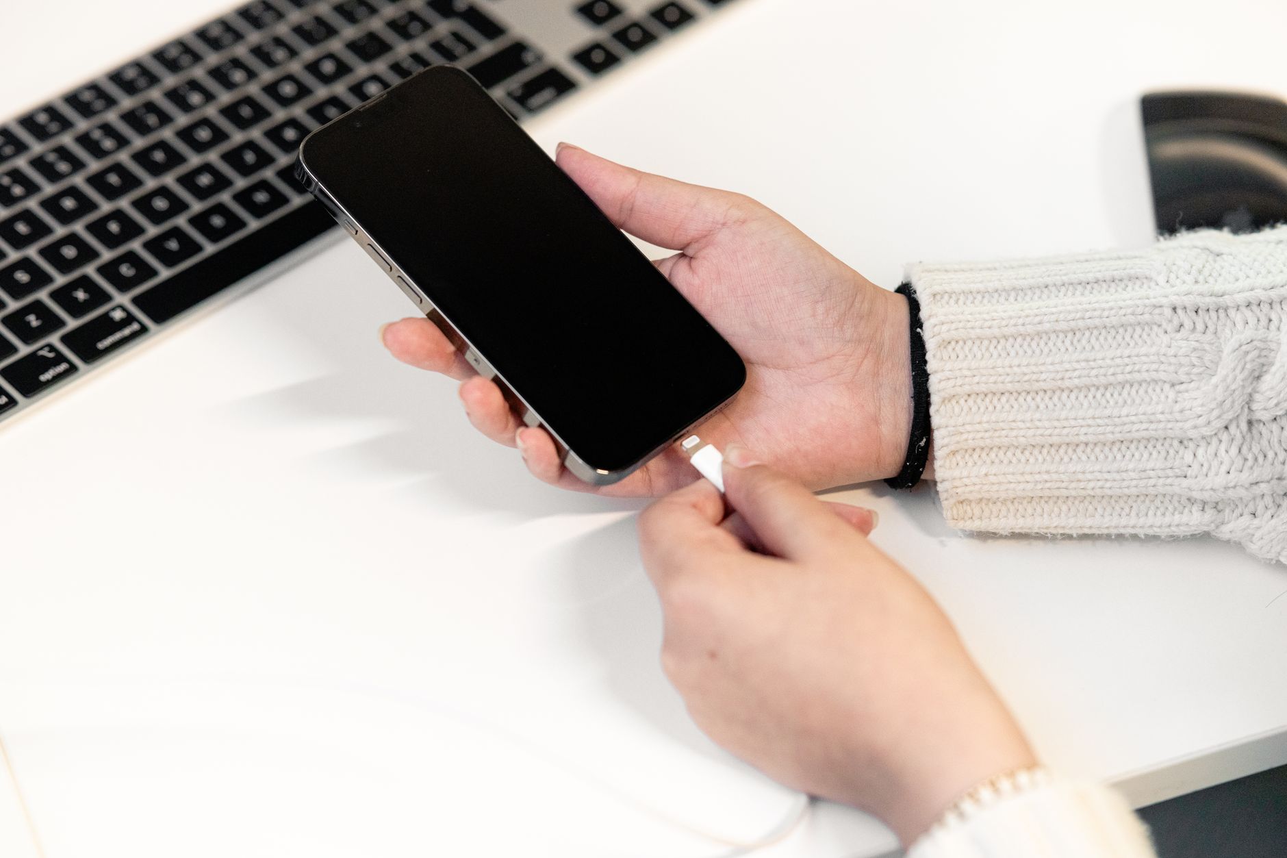 Best Ways to Transfer Photos from Phone to Computer: Simple Steps